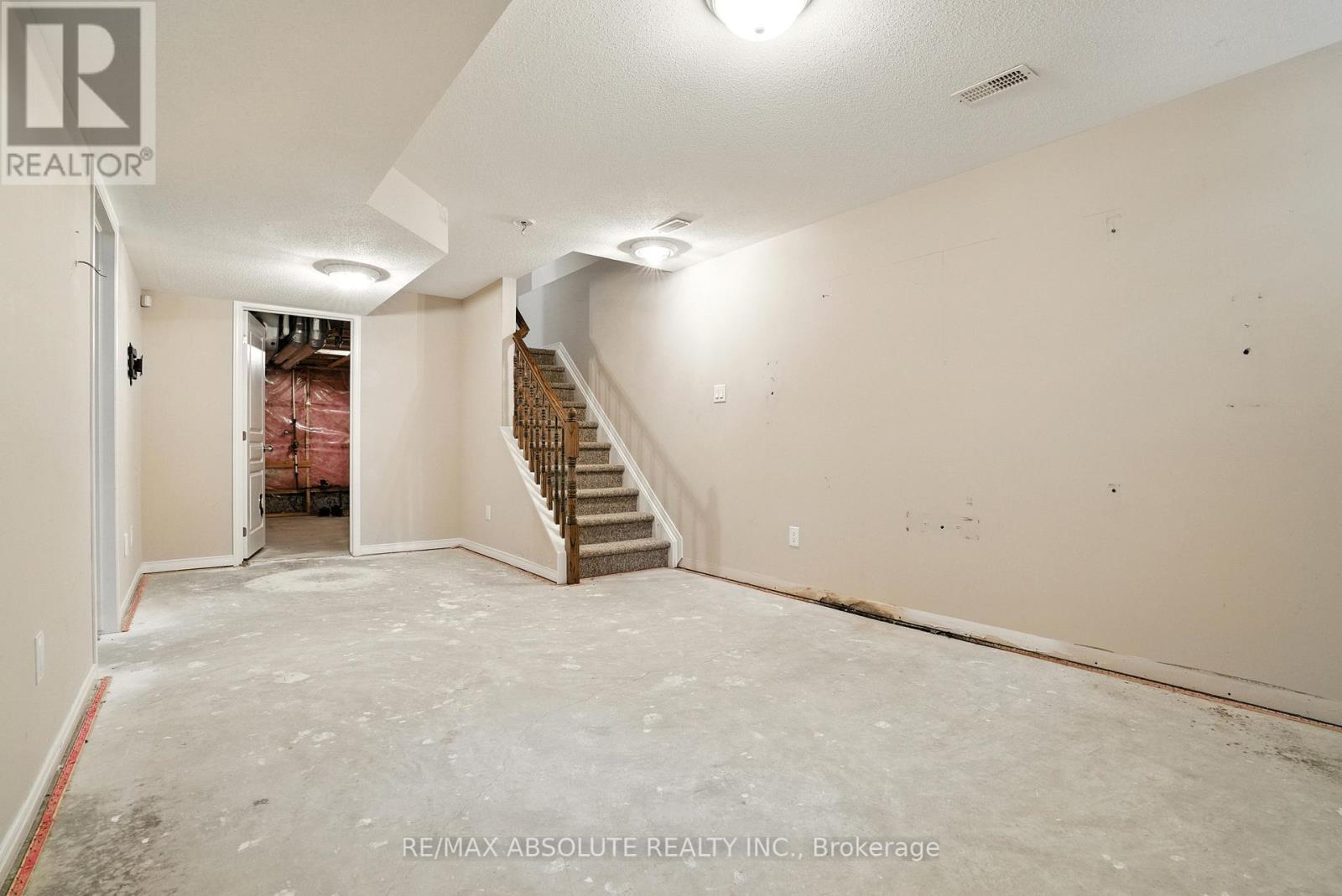 377 Celtic Ridge Crescent