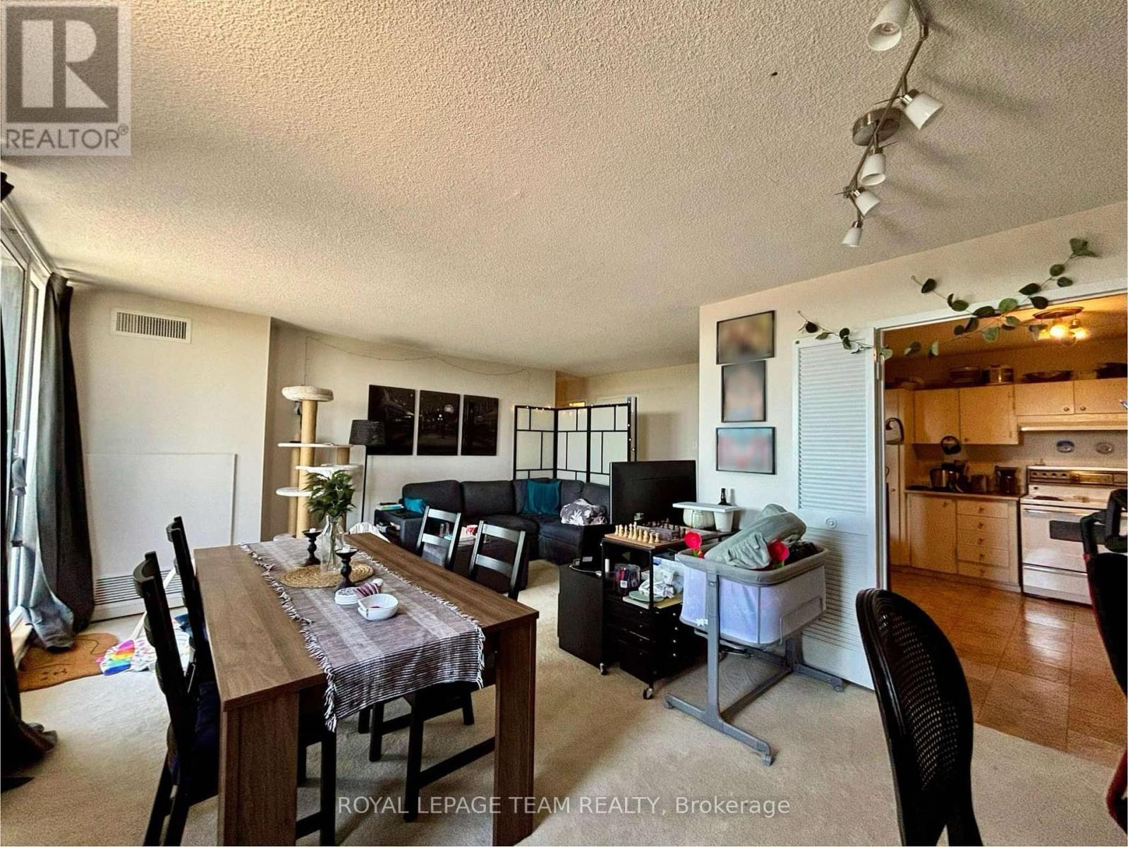 1101 - 2951 Riverside Drive