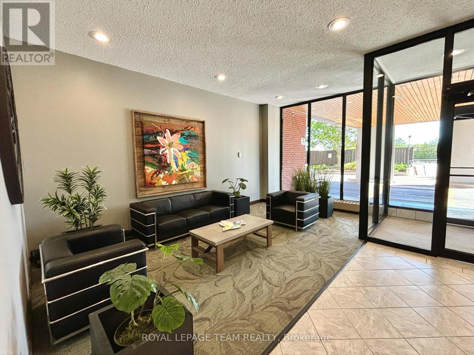1101 - 2951 Riverside Drive