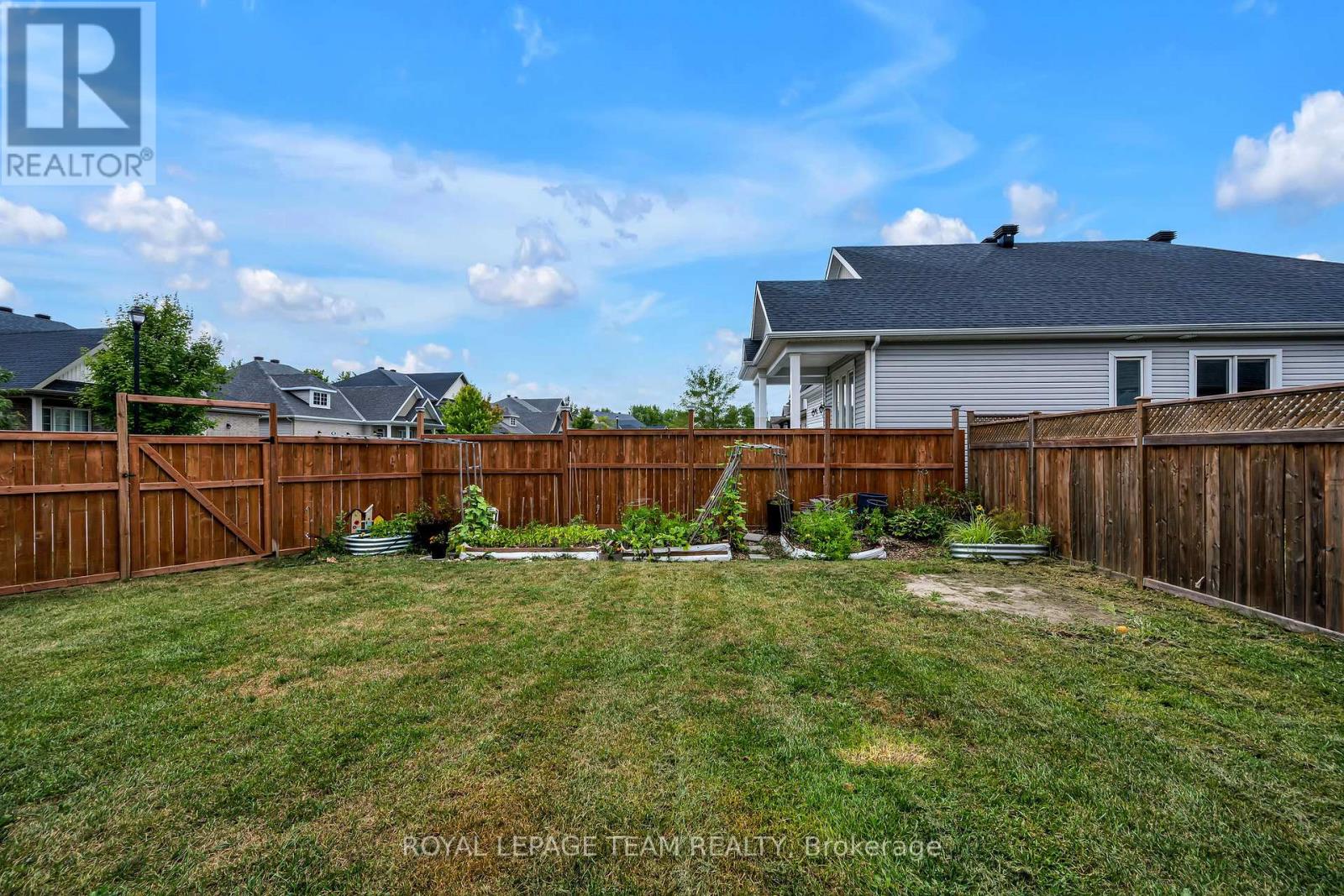 1201 De Pencier Drive