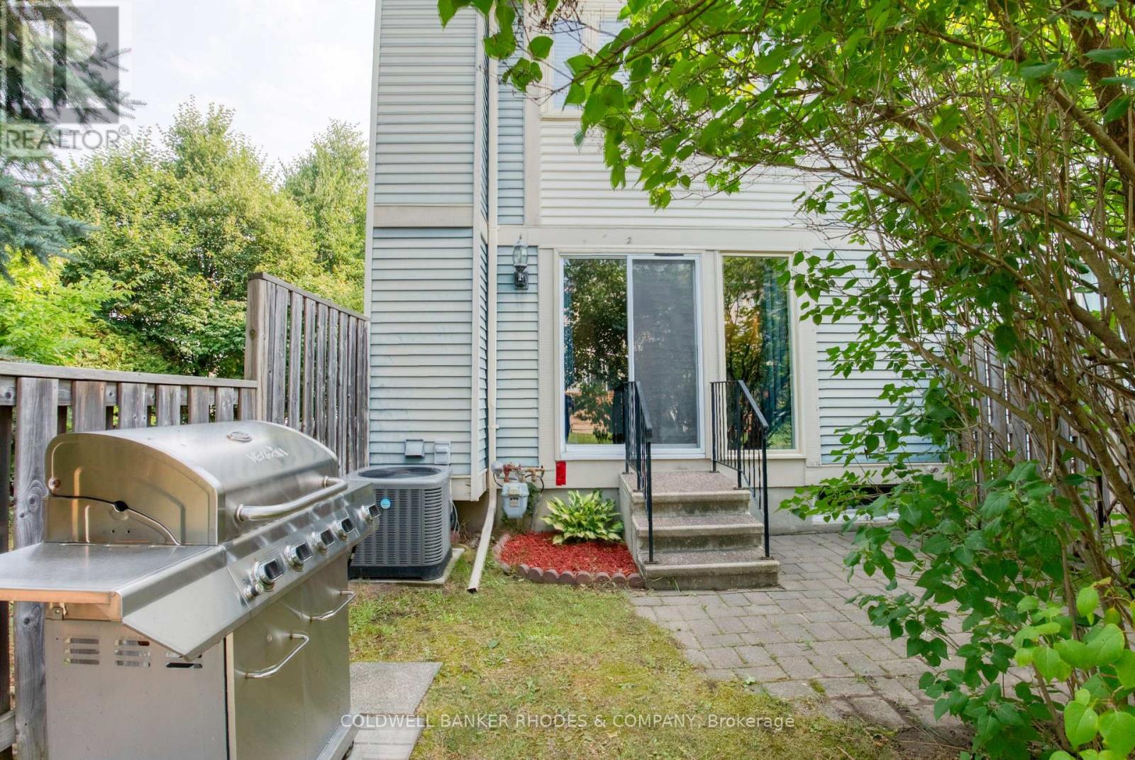2 Saxton Private