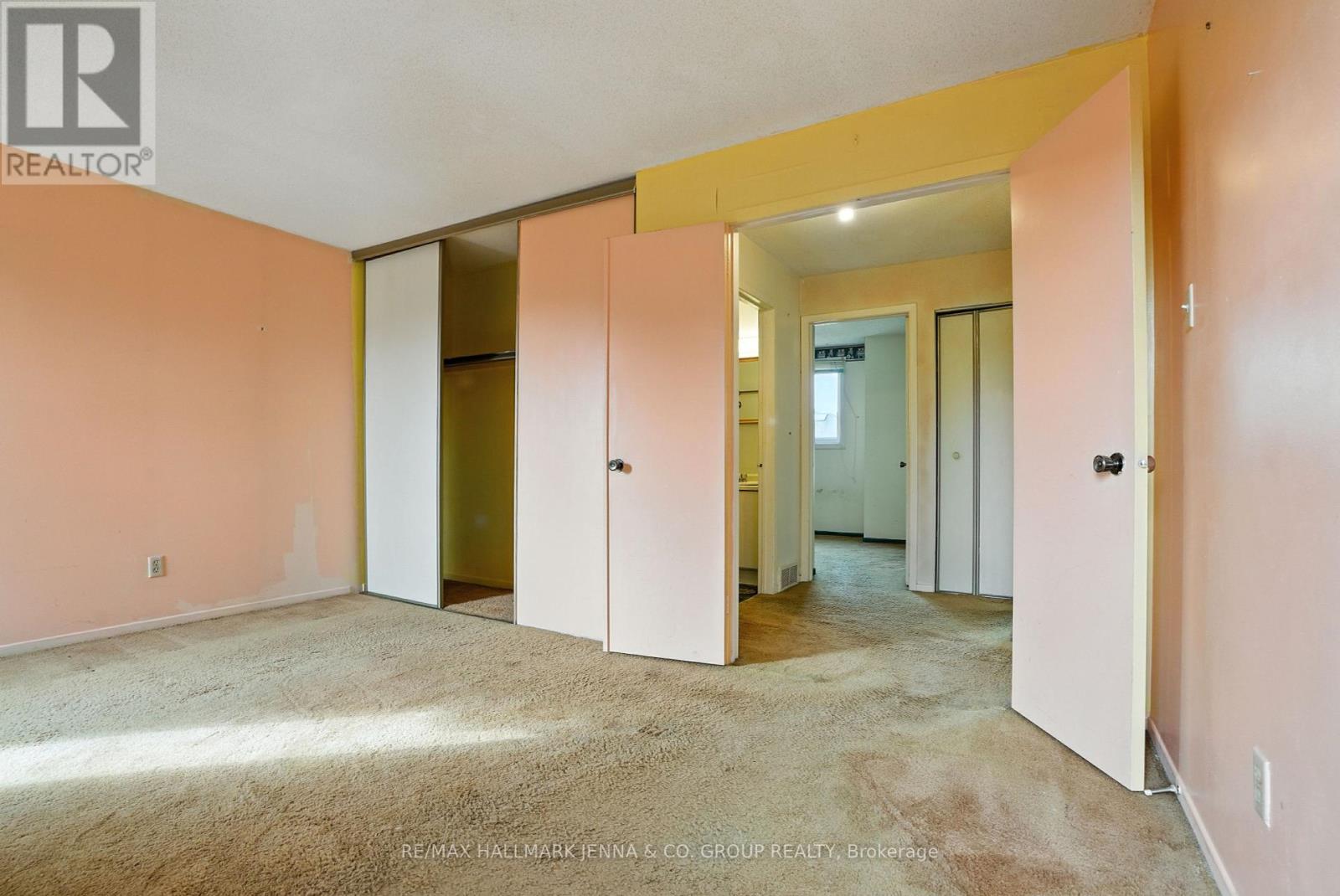 1115 St Emmanuel Terrace