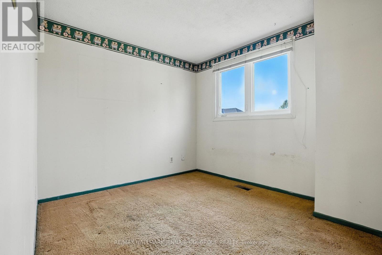 1115 St Emmanuel Terrace