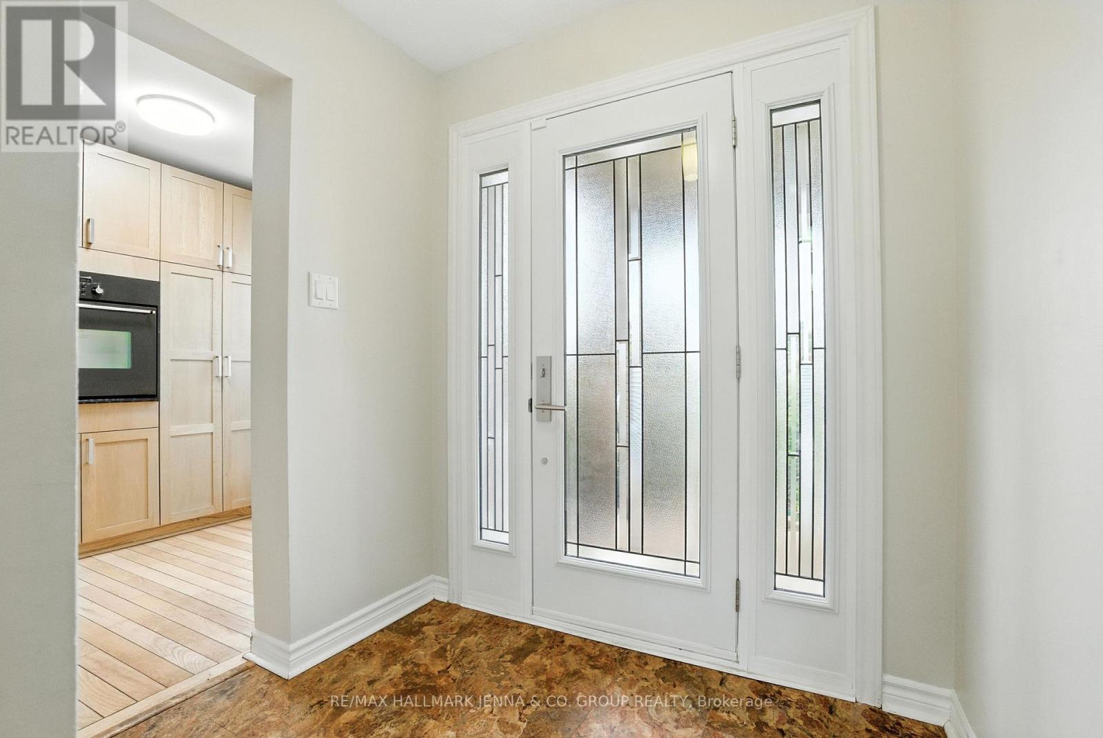 1115 St Emmanuel Terrace