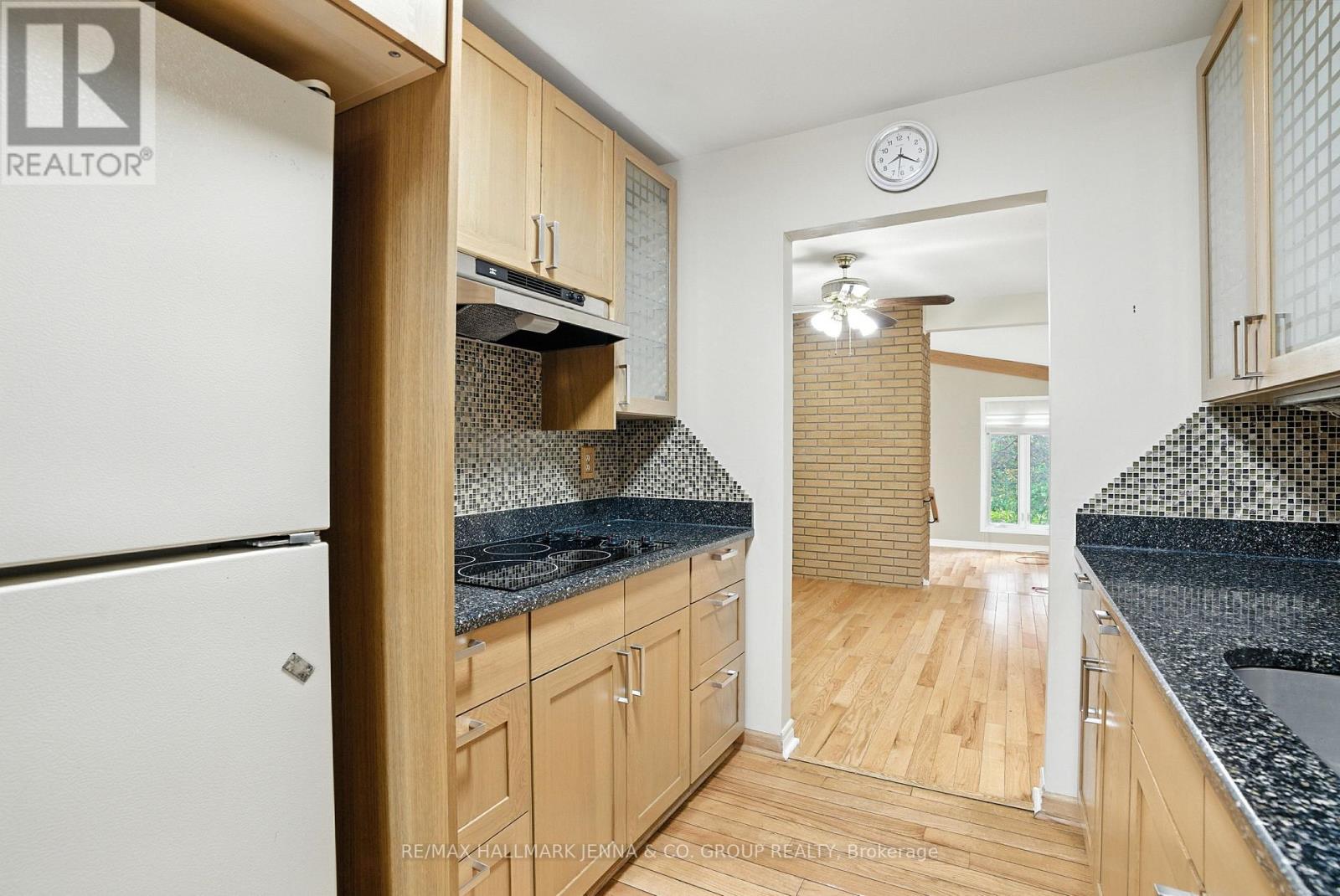 1115 St Emmanuel Terrace