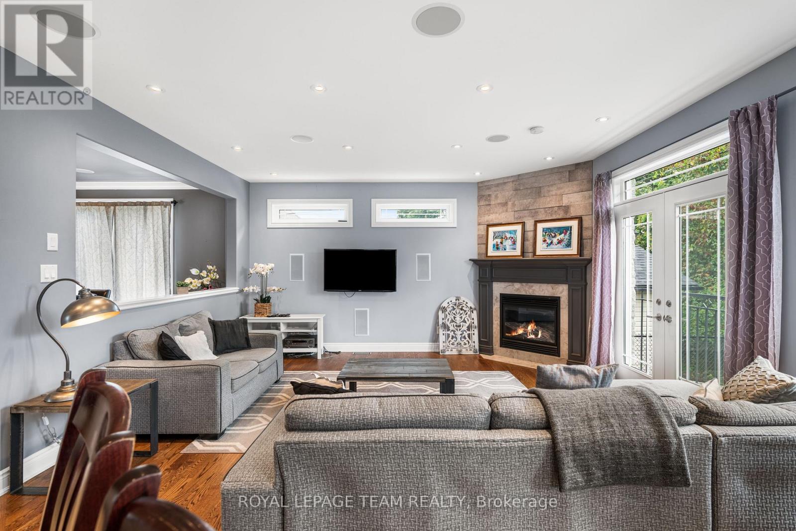 49 Savuto Way
