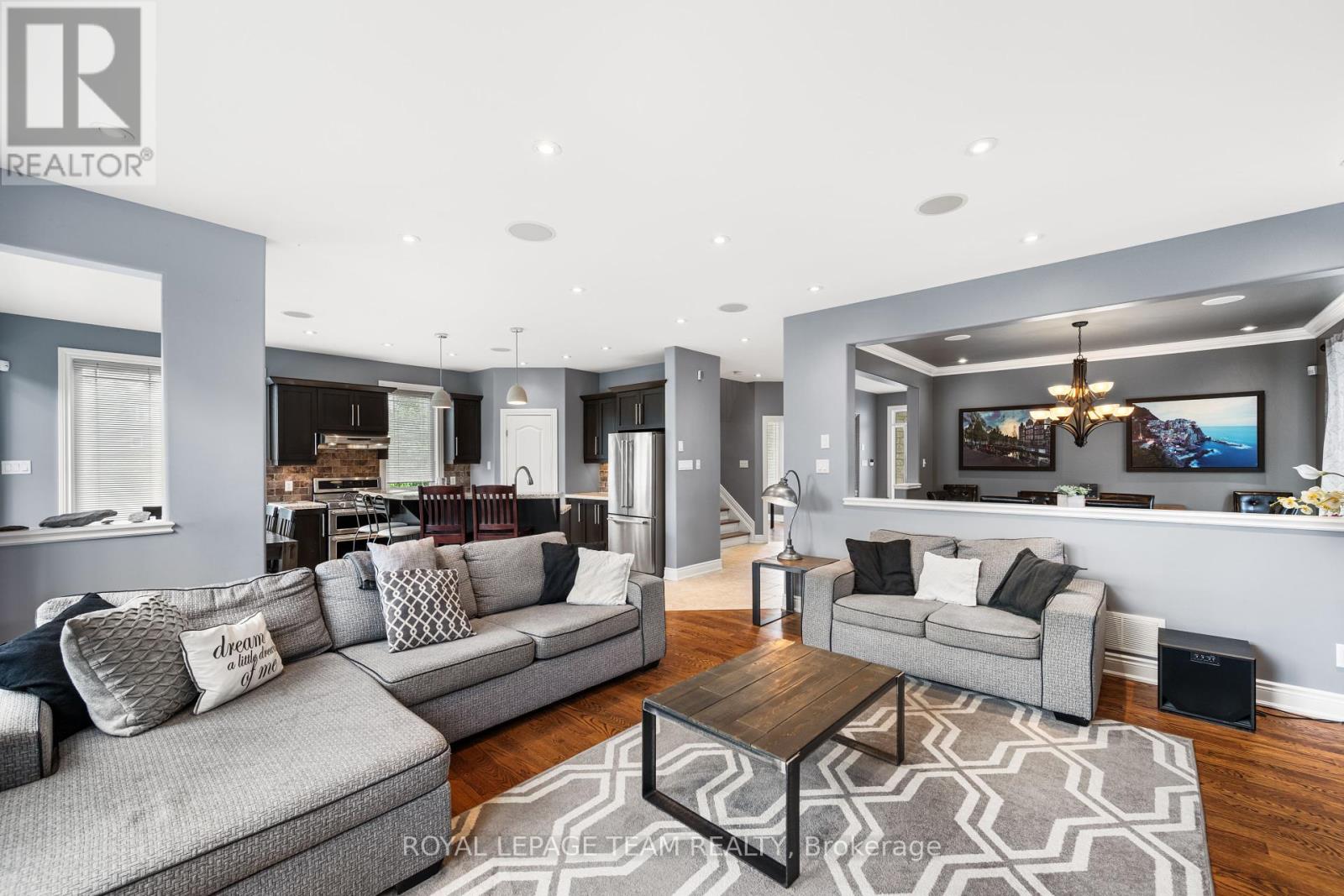 49 Savuto Way