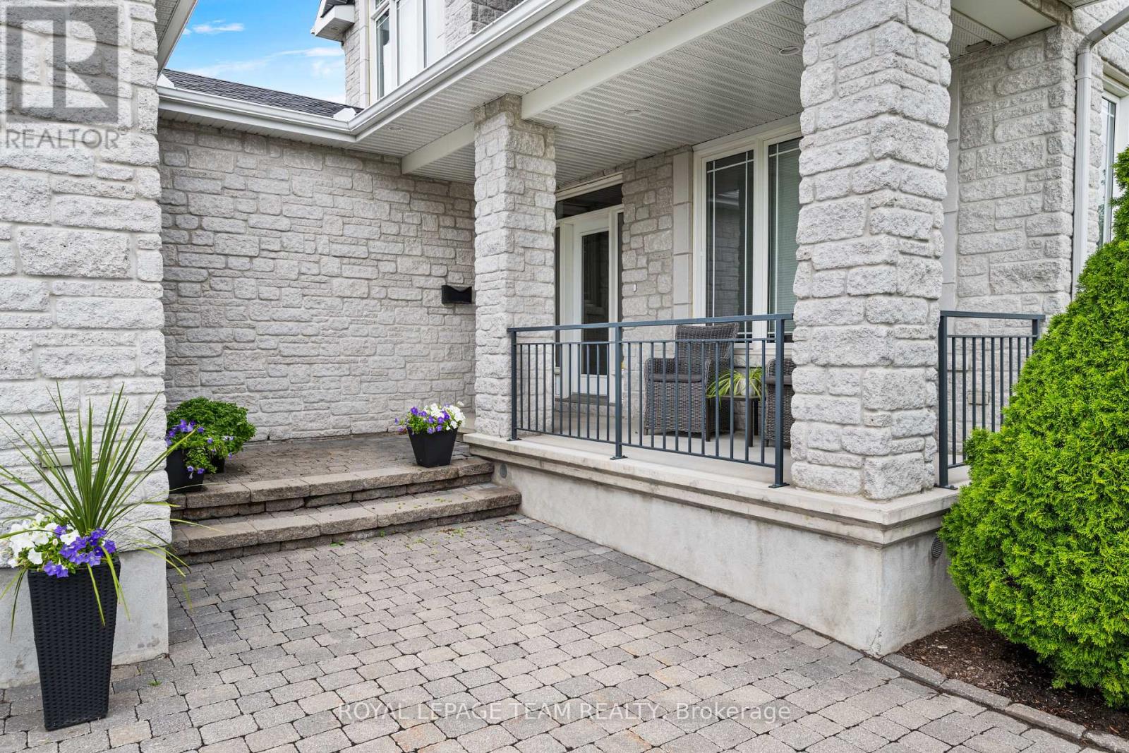 49 Savuto Way