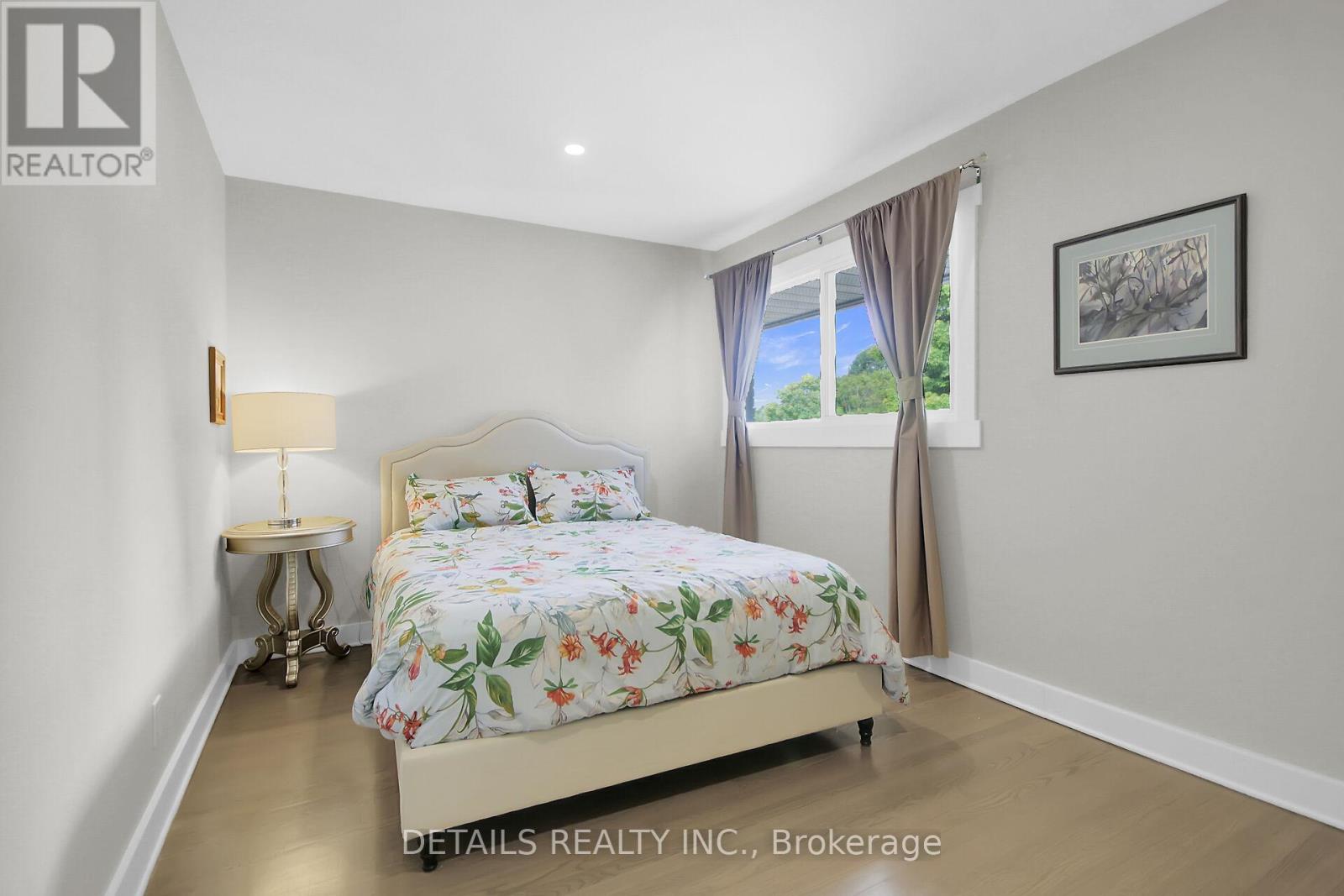 10 Aberfeldy Street