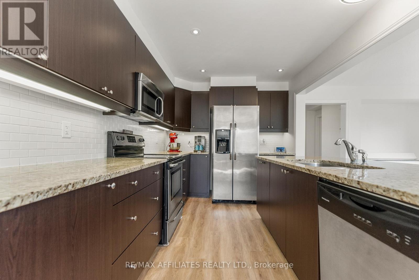 407 Coldwater Crescent