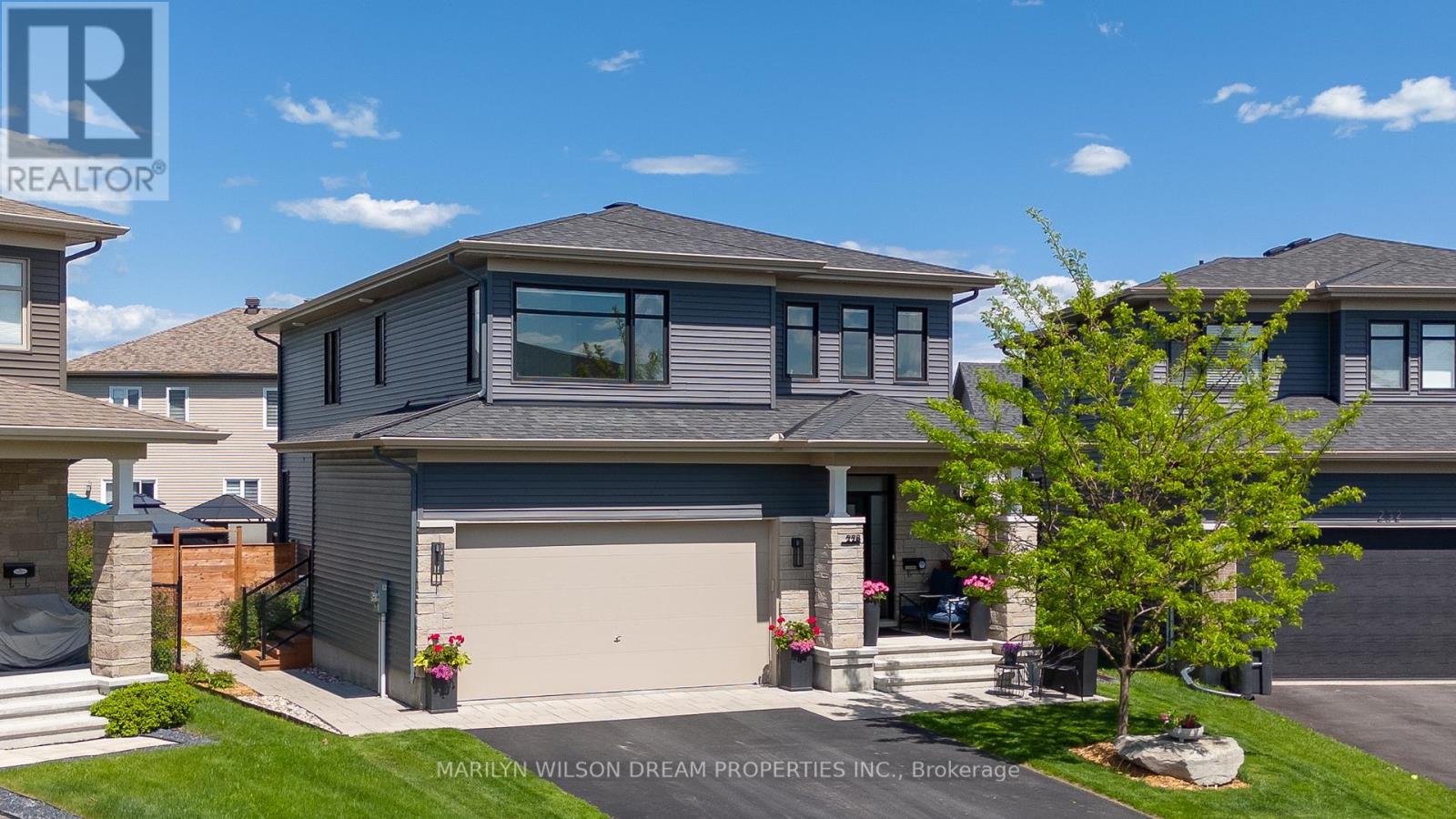 228 Onyx Crescent