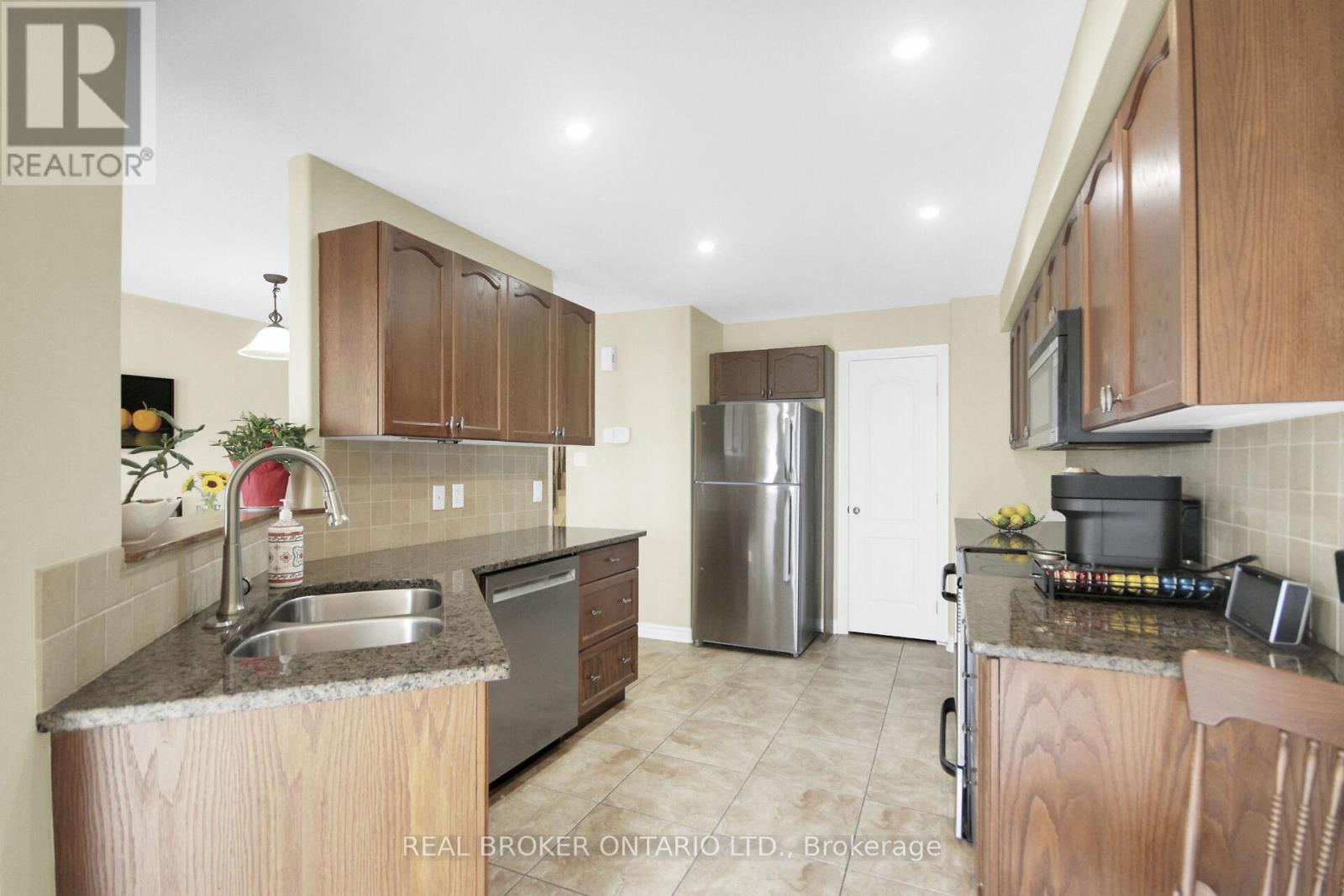 181 Talltree Crescent