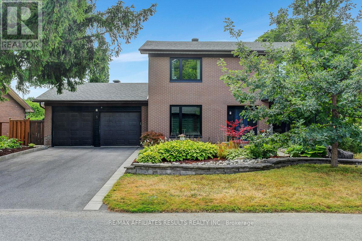 5 Tiffany Crescent