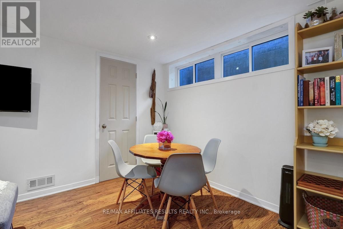 5 Tiffany Crescent