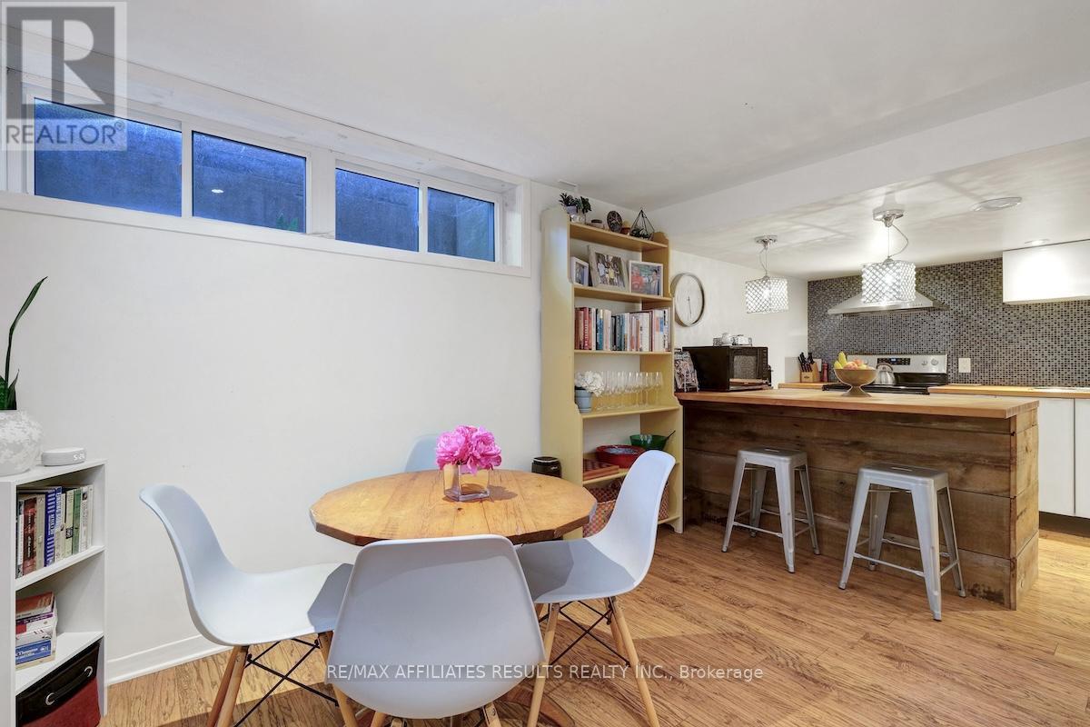 5 Tiffany Crescent