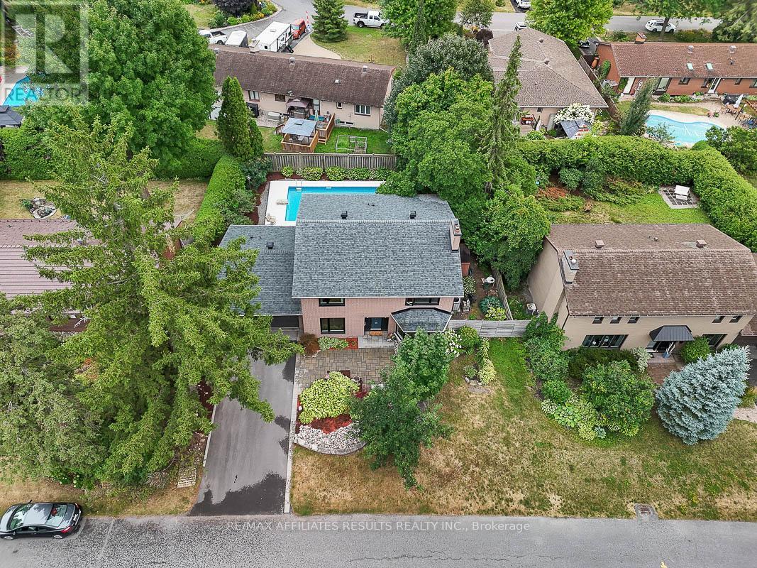 5 Tiffany Crescent
