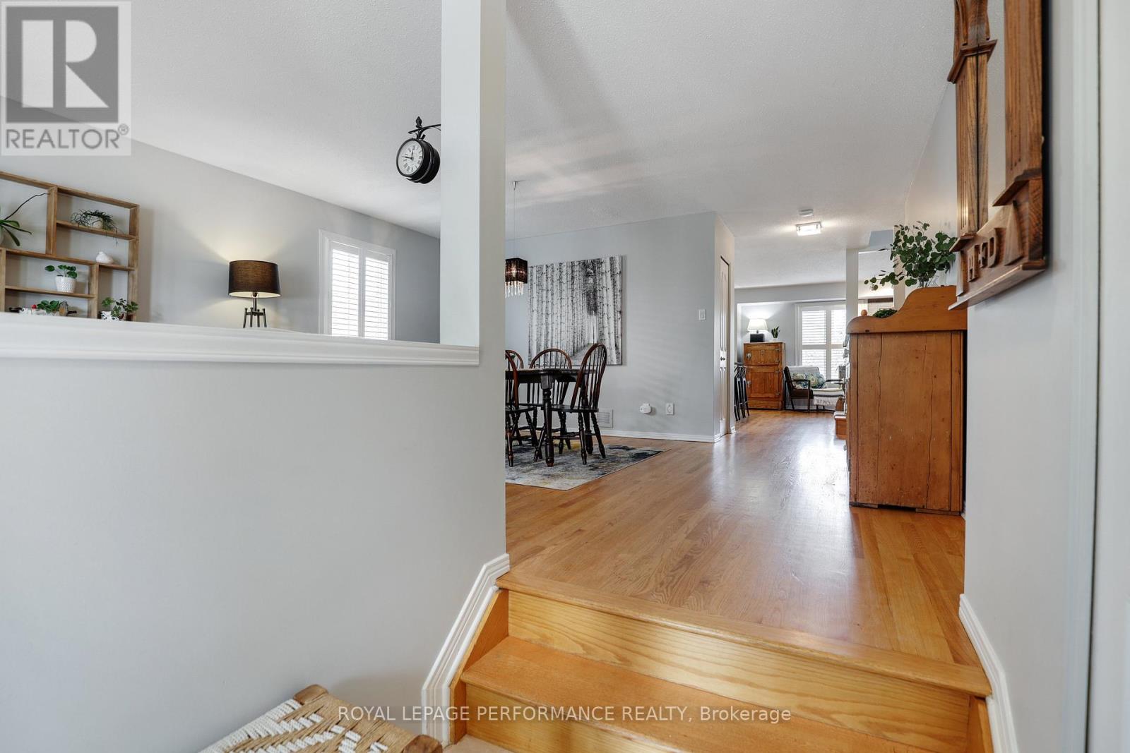 824 Covehead Crescent