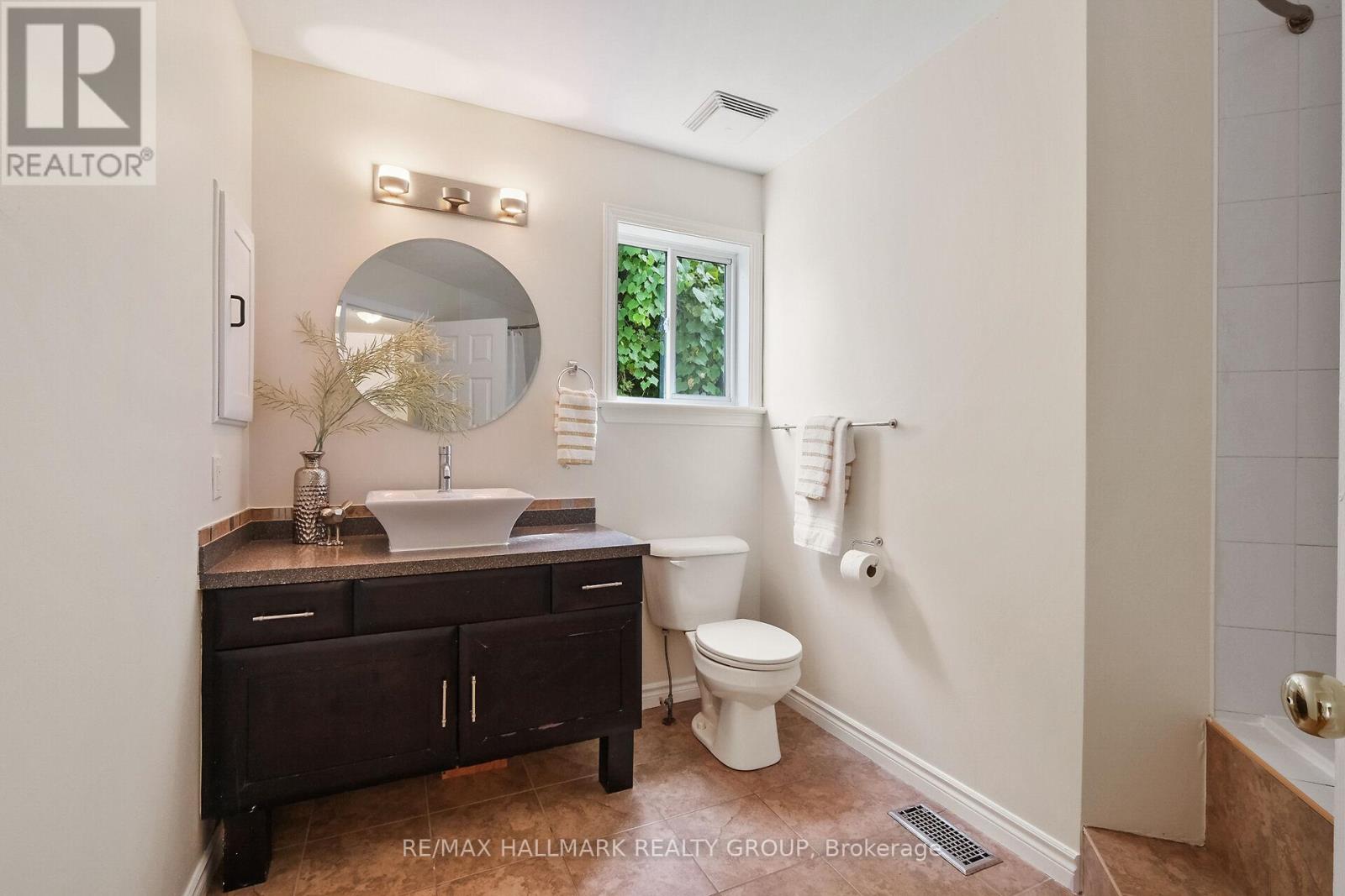 207 Northcote Drive