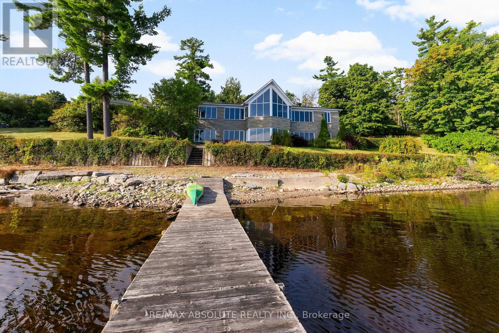 1724 River Road