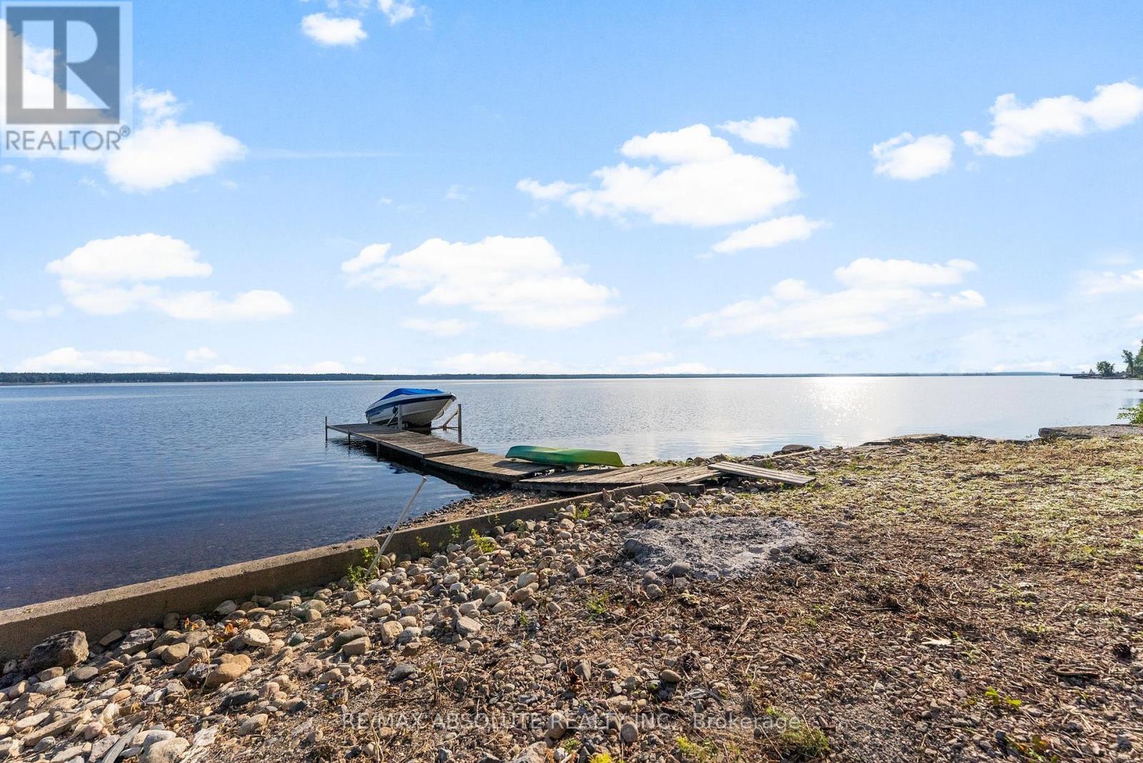 1724 River Road