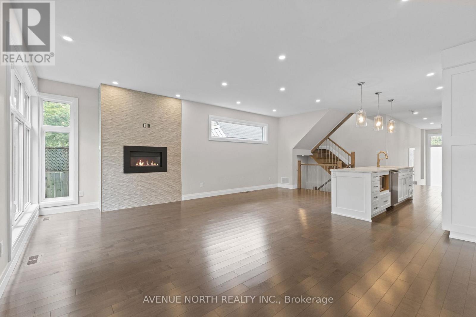 463 Dawson Avenue