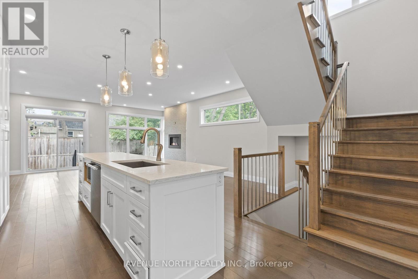 463 Dawson Avenue