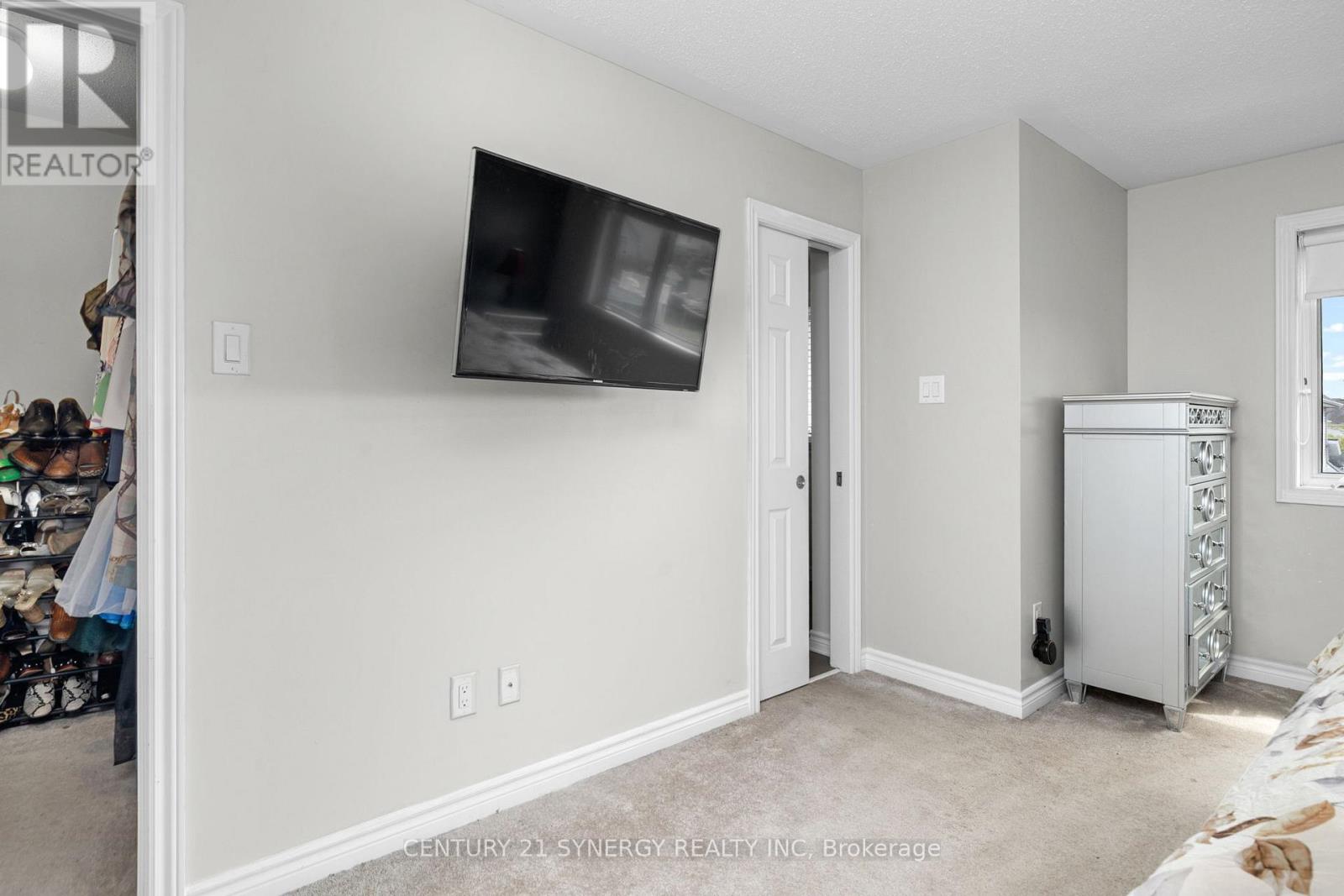 120 Lerta Way