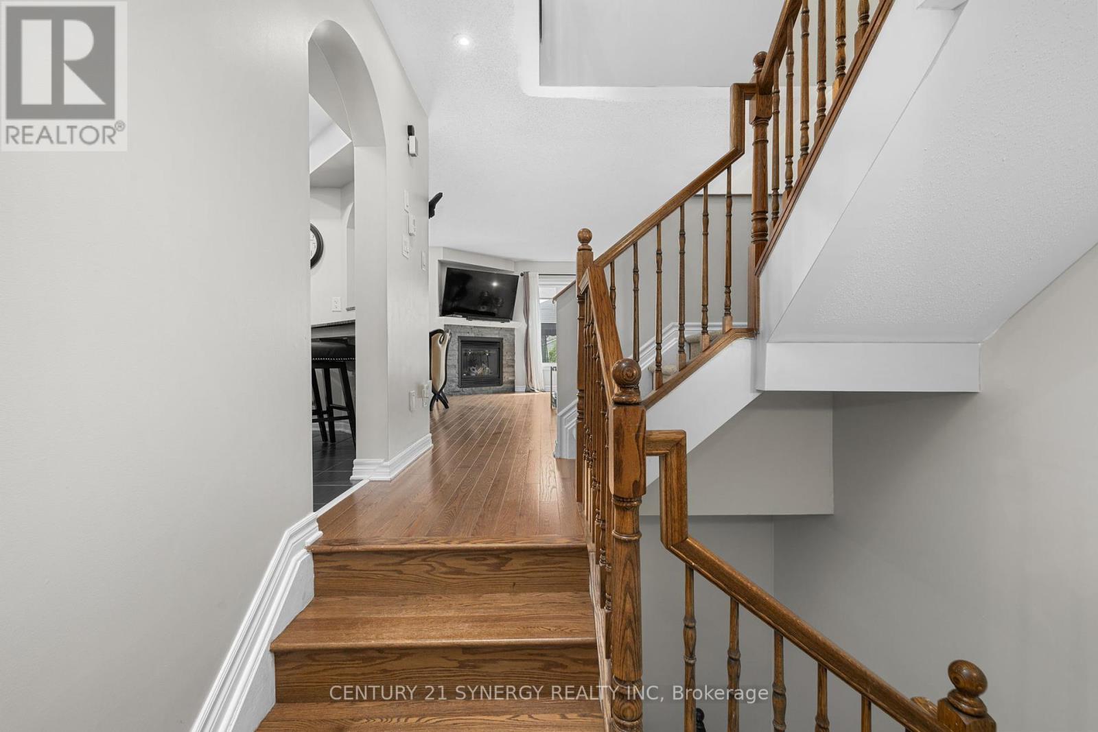 120 Lerta Way