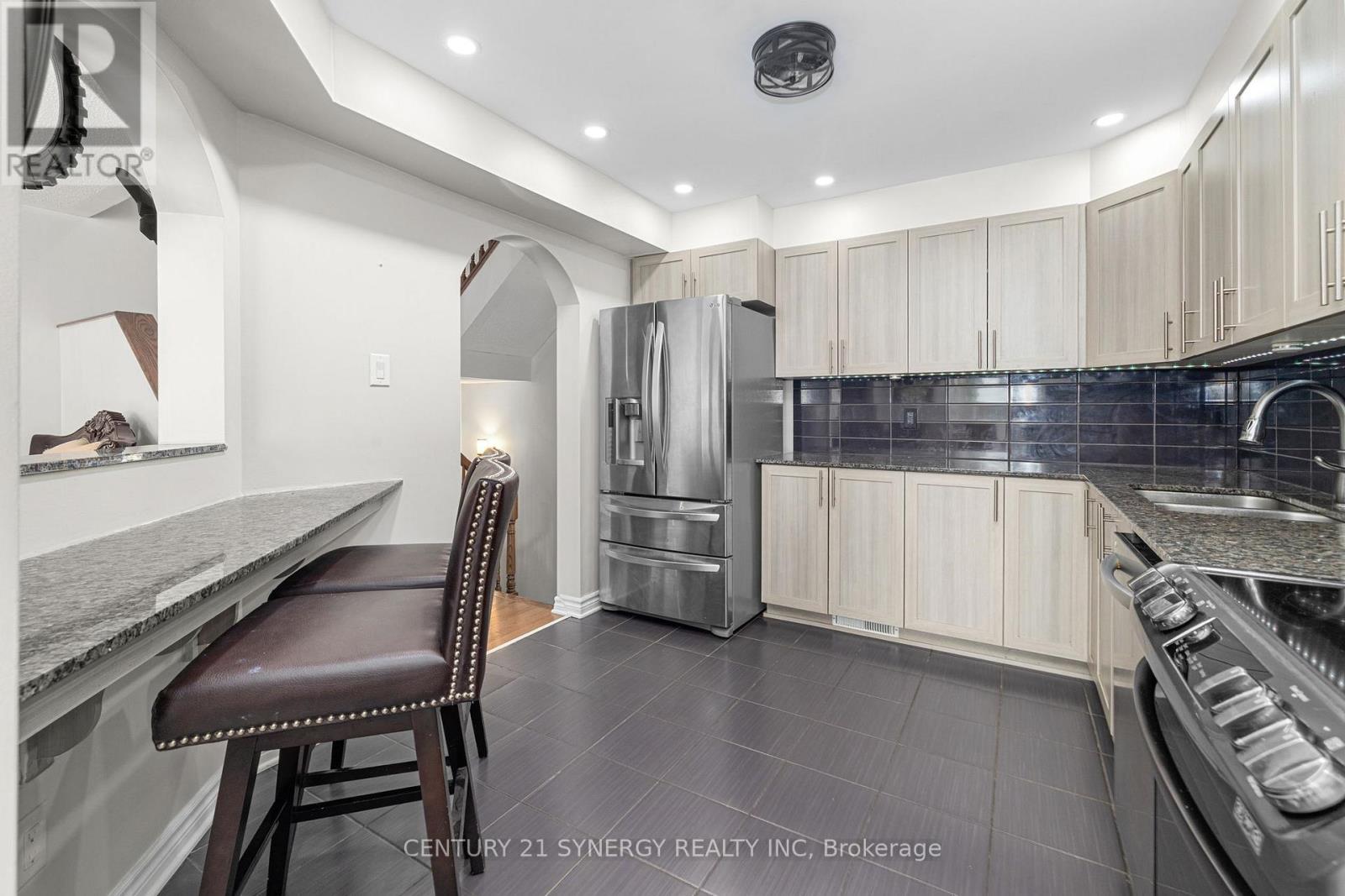120 Lerta Way