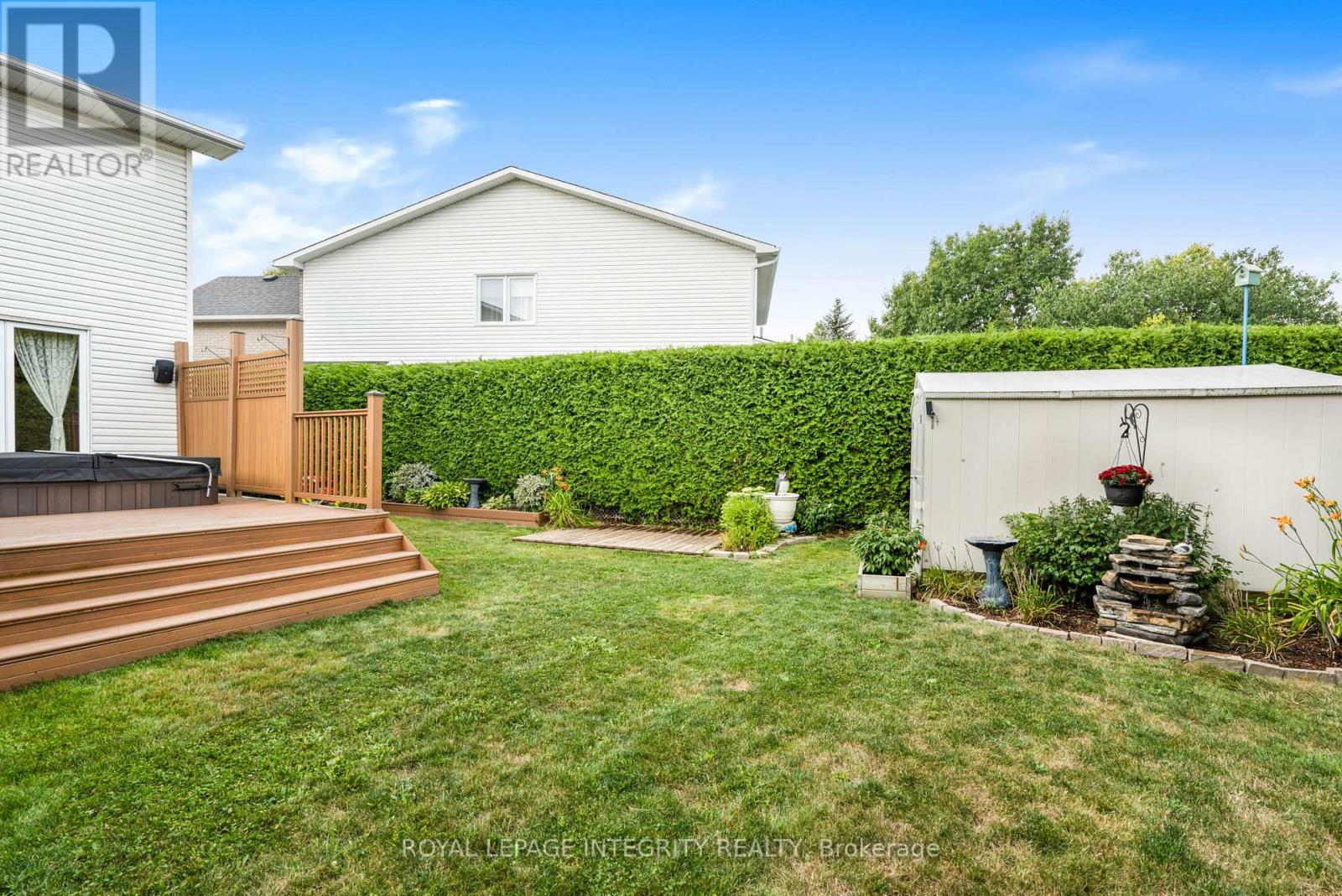 1659 Toulouse Crescent