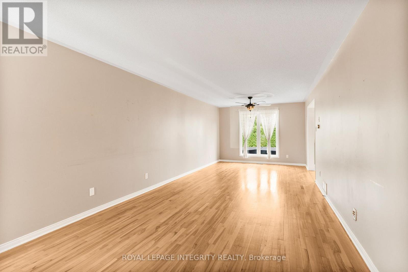 1659 Toulouse Crescent