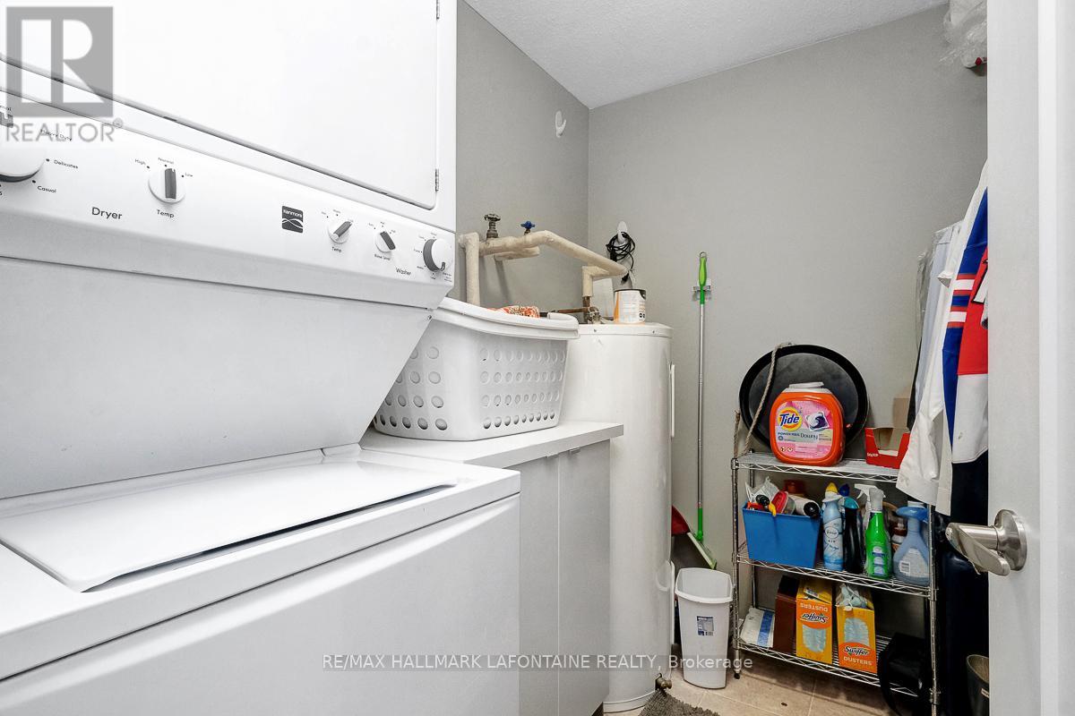 401 - 475 Laurier Avenue W