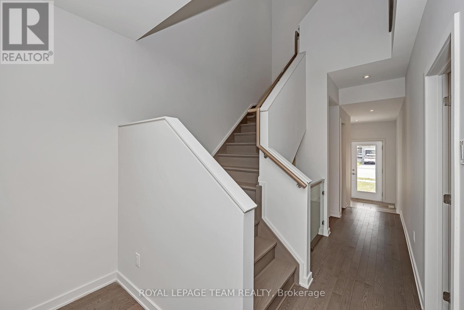 522 Borbridge Avenue