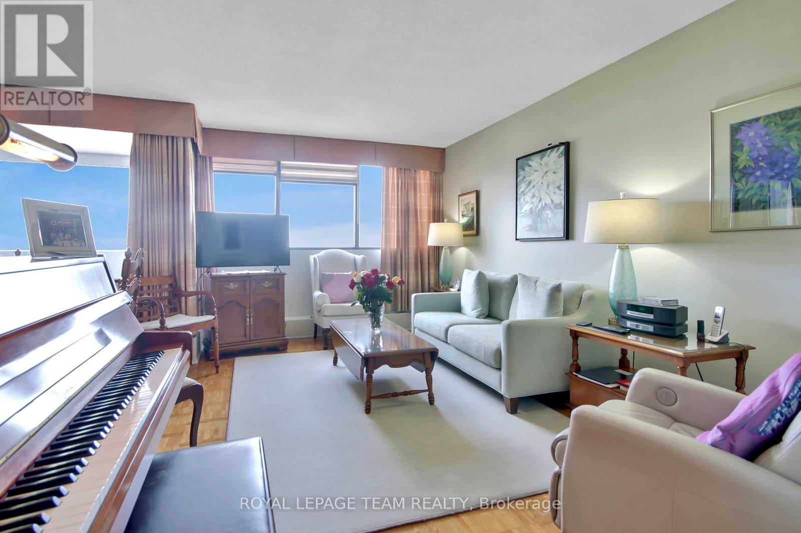1808 - 1285 Cahill Drive