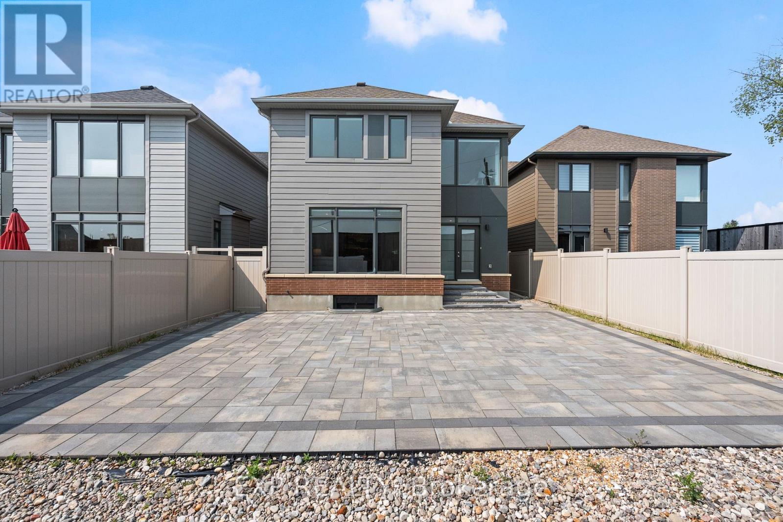 25 Stanhope Court