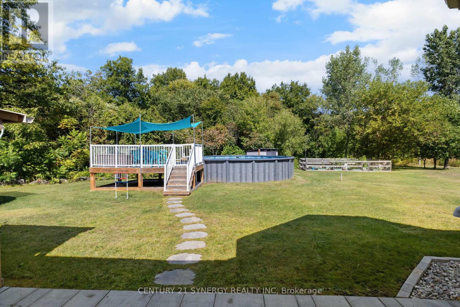 1281 Georges Vanier Drive N