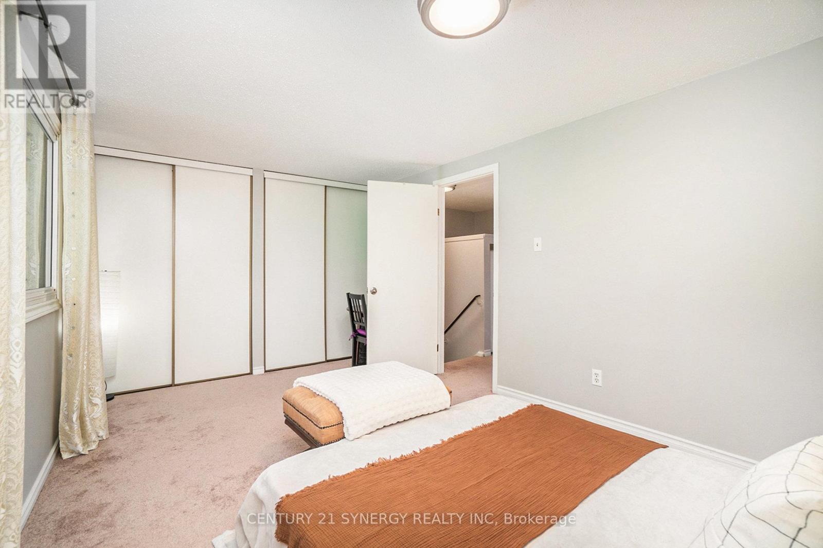 14 - 2570 Southvale Crescent