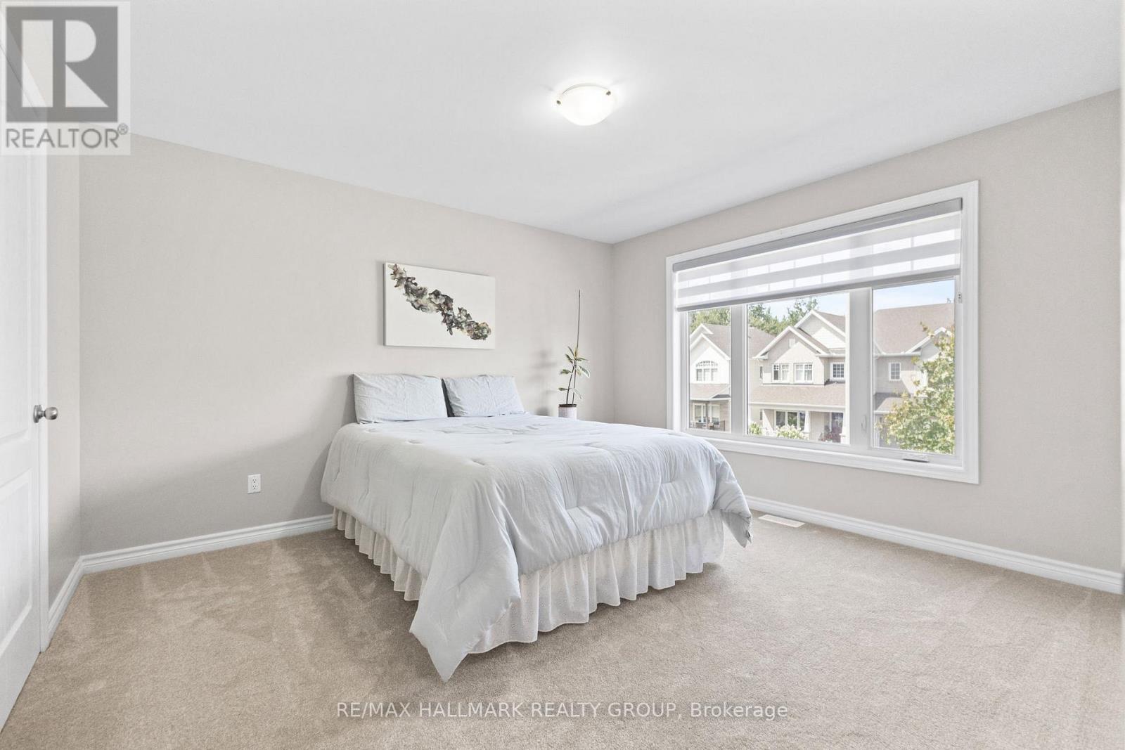 254 Gracewood Crescent