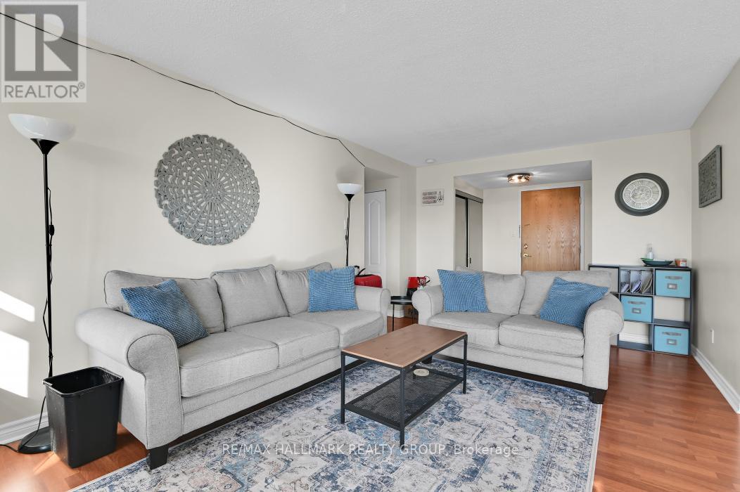 708 - 2760 Carousel Crescent