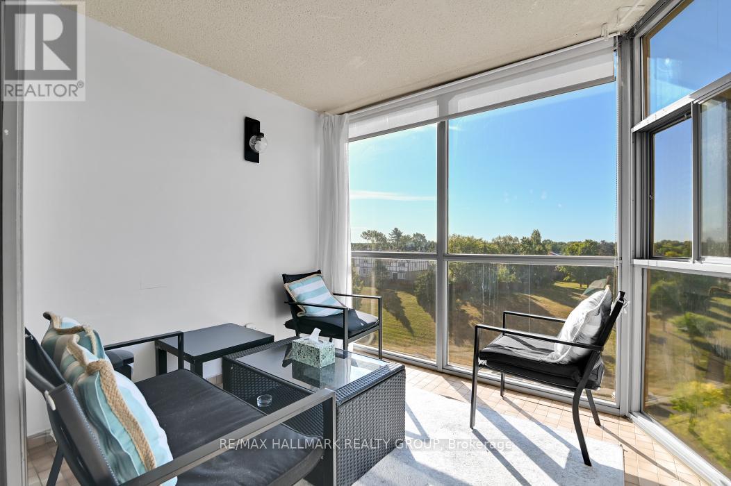 708 - 2760 Carousel Crescent