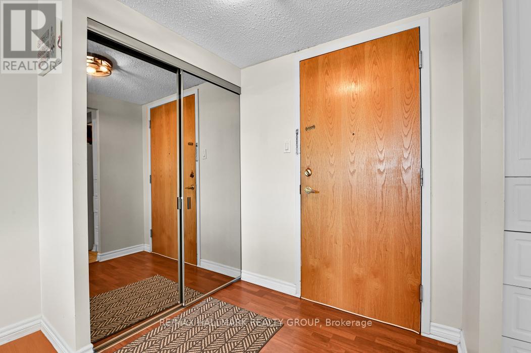 708 - 2760 Carousel Crescent