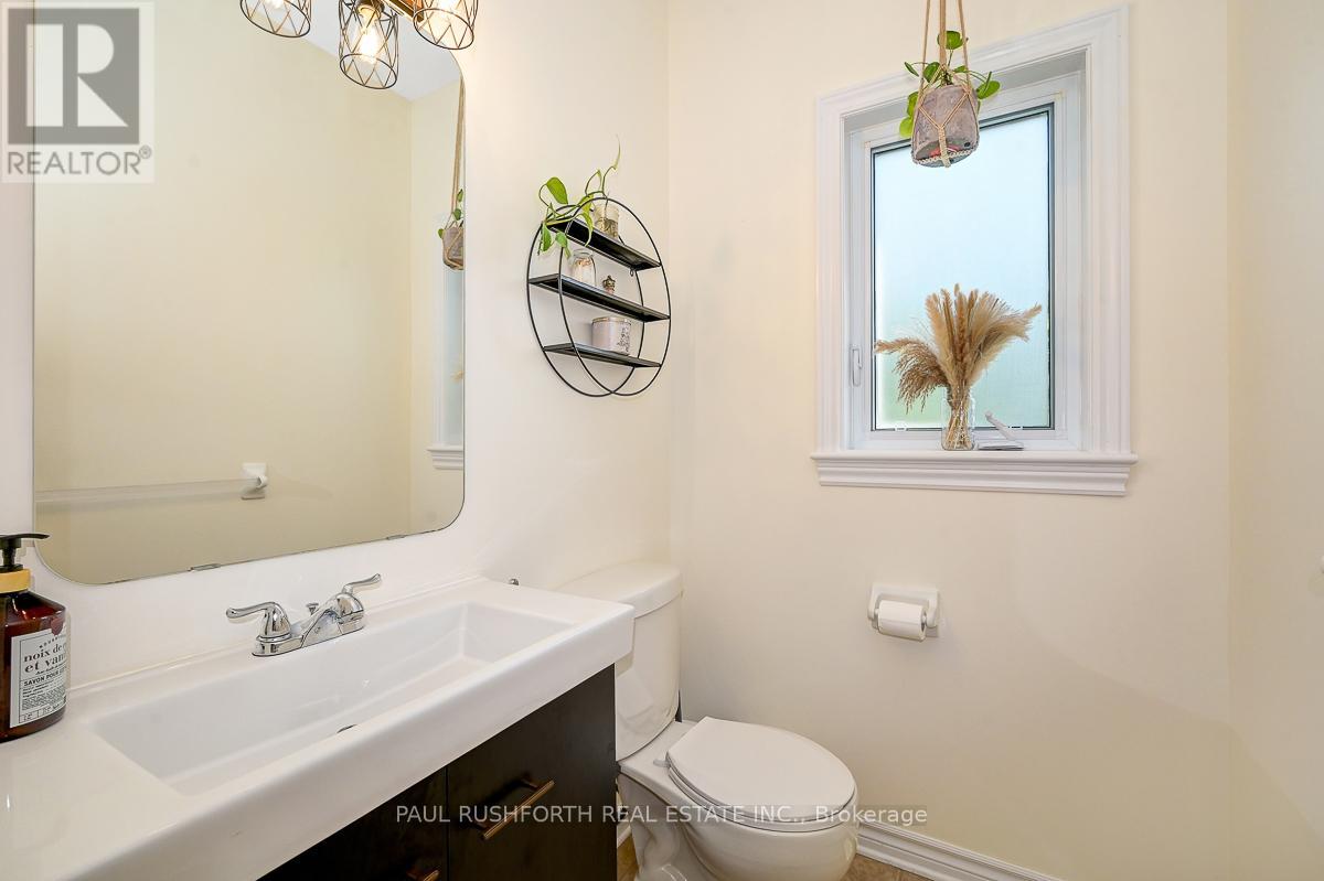 843 Long Point Circle