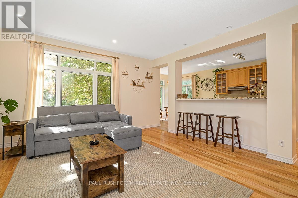 843 Long Point Circle