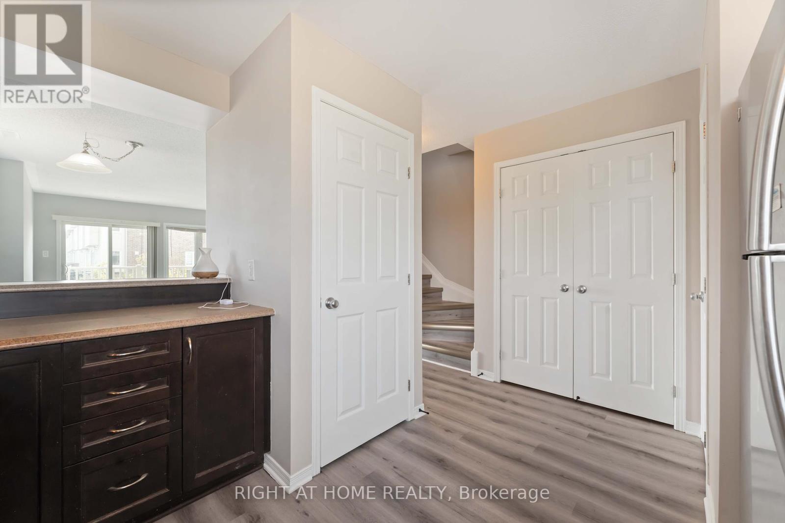 250 Espin Heights