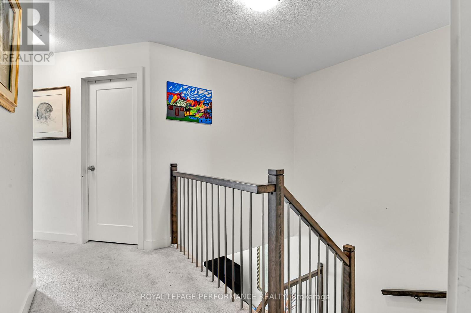 609 Robert Street