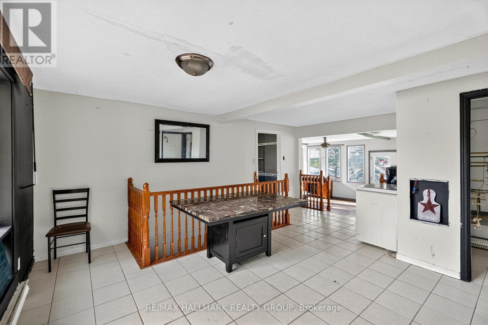 3855 Old Highway 17