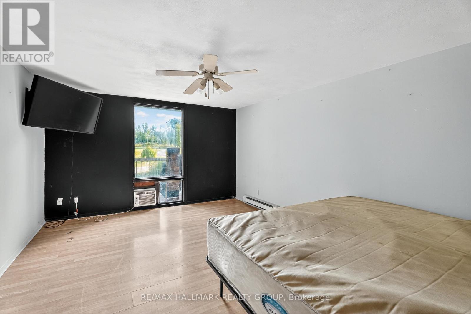 3855 Old Highway 17