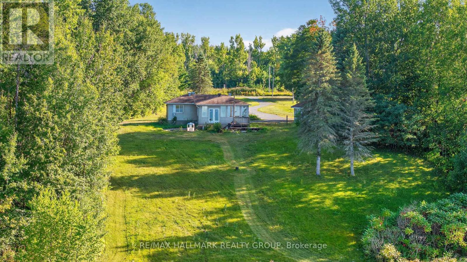 3855 Old Highway 17