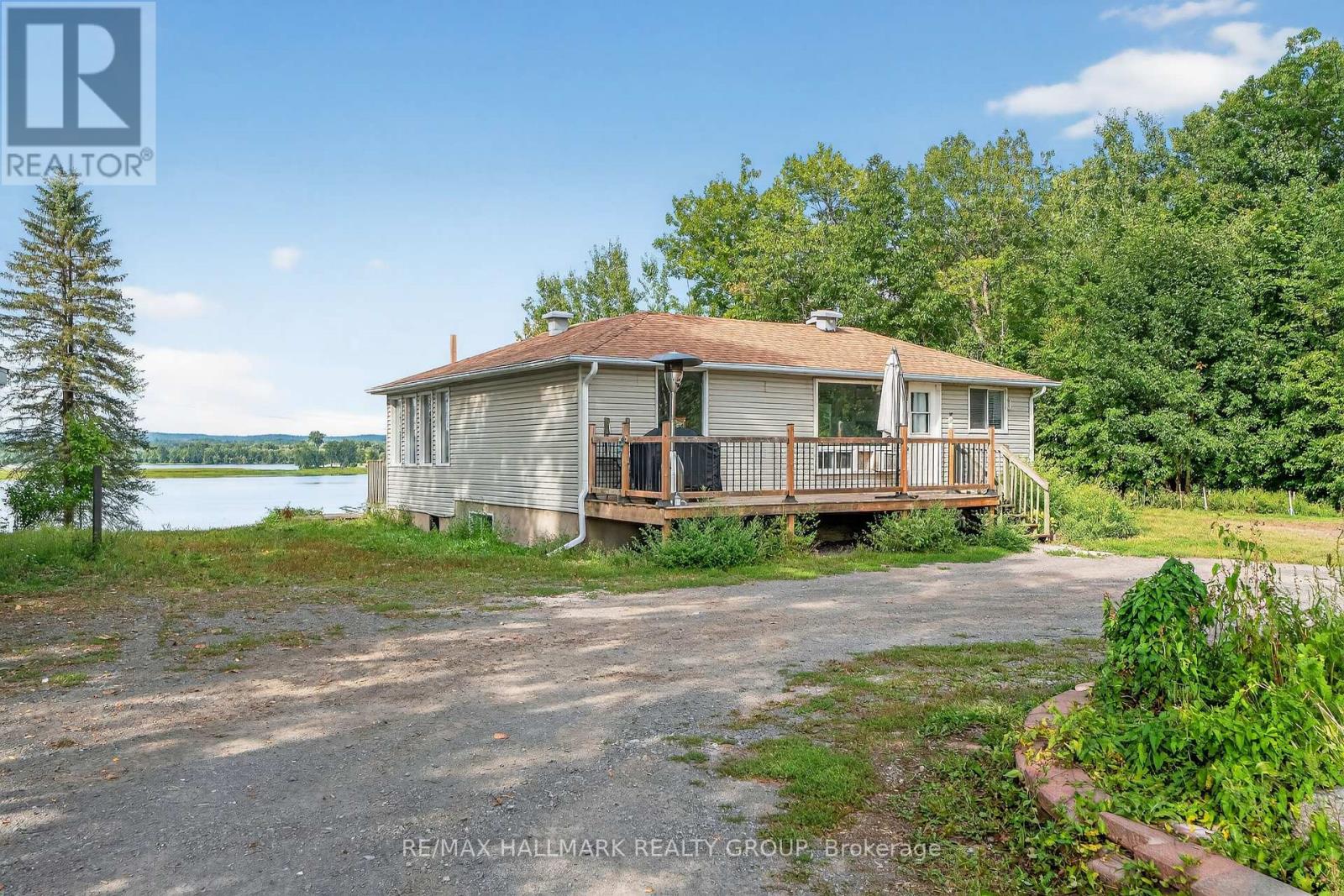 3855 Old Highway 17