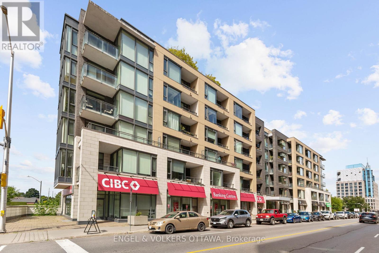 503 - 101 Richmond Road